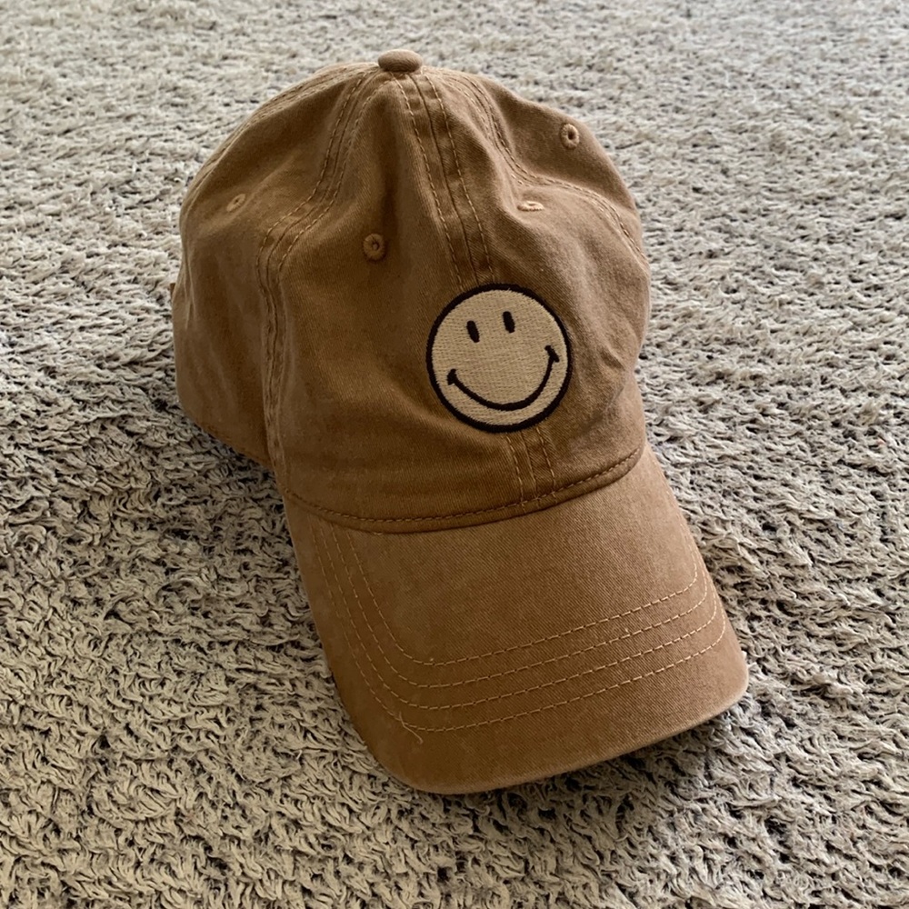 American Eagle Smiley Originals baseball cap hat tan